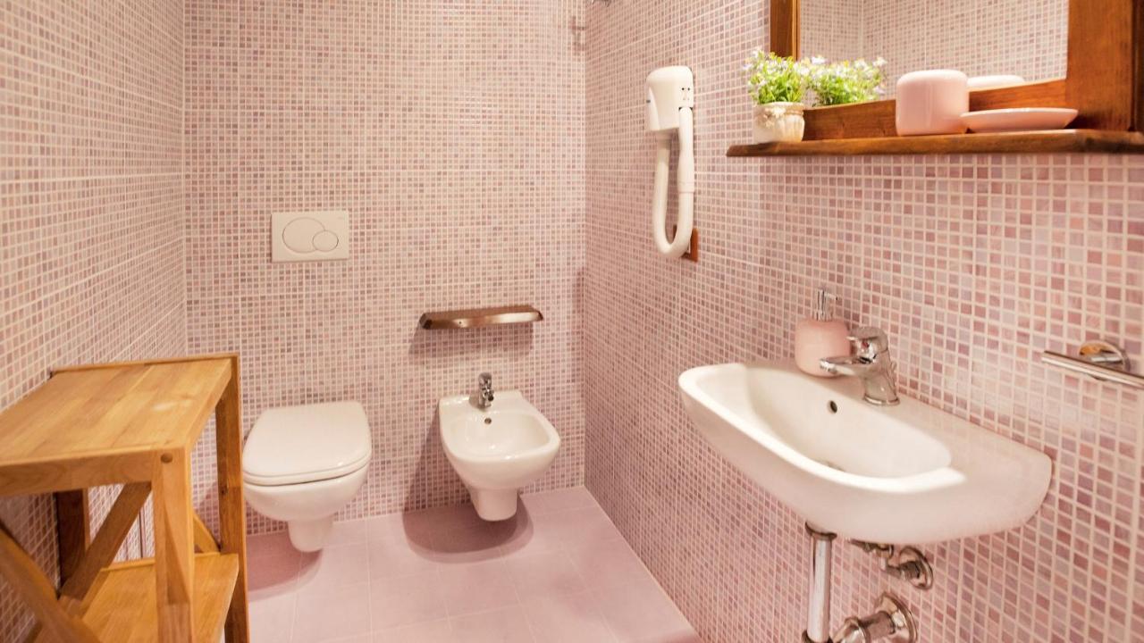Welcomely - Guesthouse Kadossene Алгеро Екстериор снимка