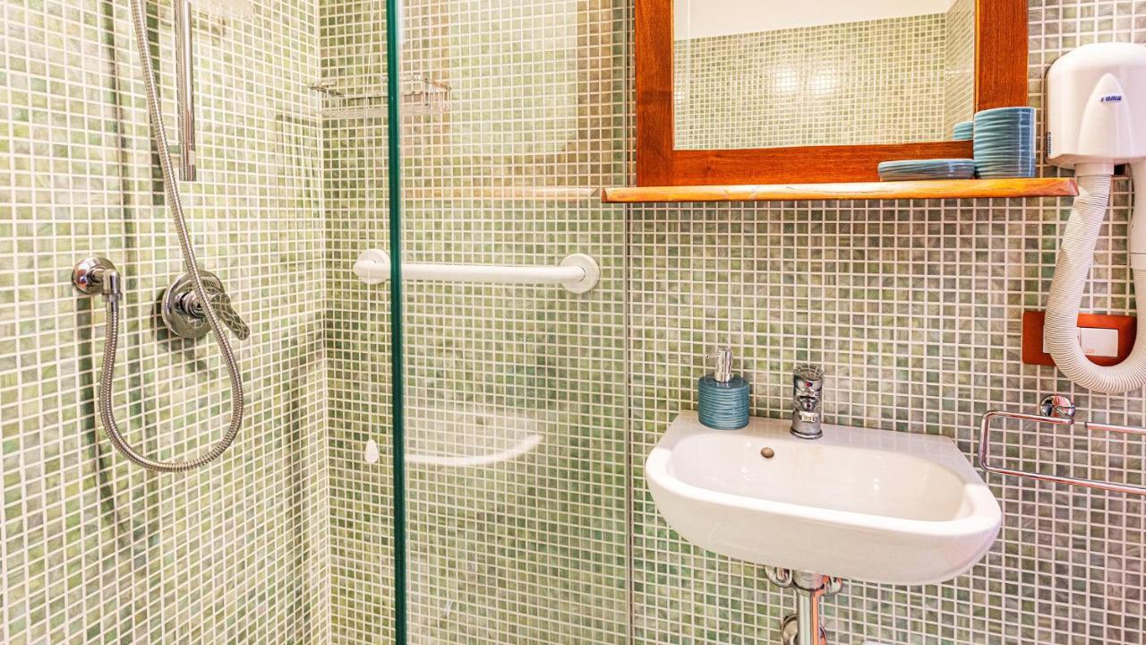 Welcomely - Guesthouse Kadossene Алгеро Екстериор снимка